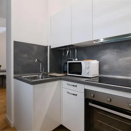 Primopiano - La Malfa Flats Apartment *