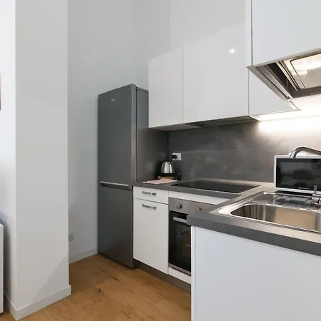 Primopiano - La Malfa Flats * Milan